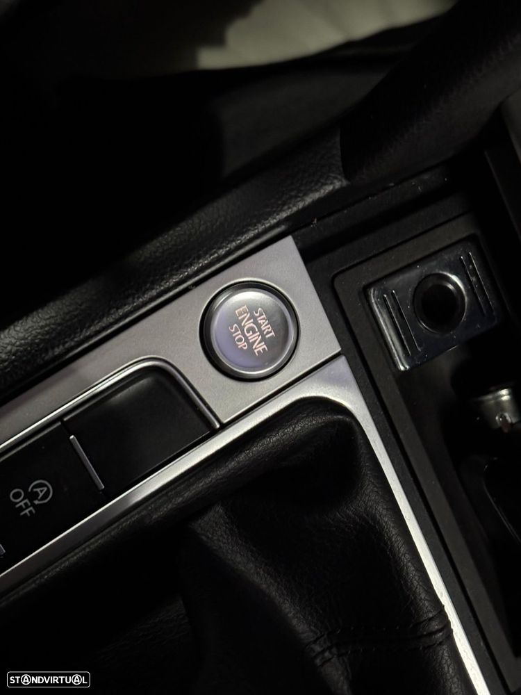 VW Passat Variant 1.6 TDI Confortline - 19