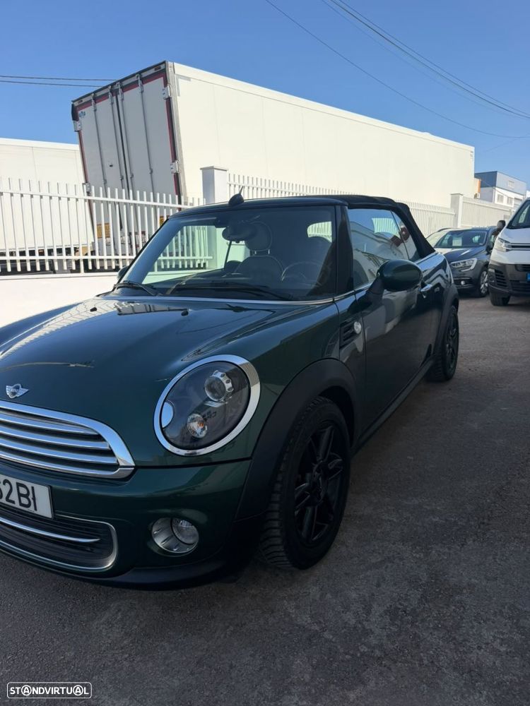 MINI Cabrio Cooper Auto - 2