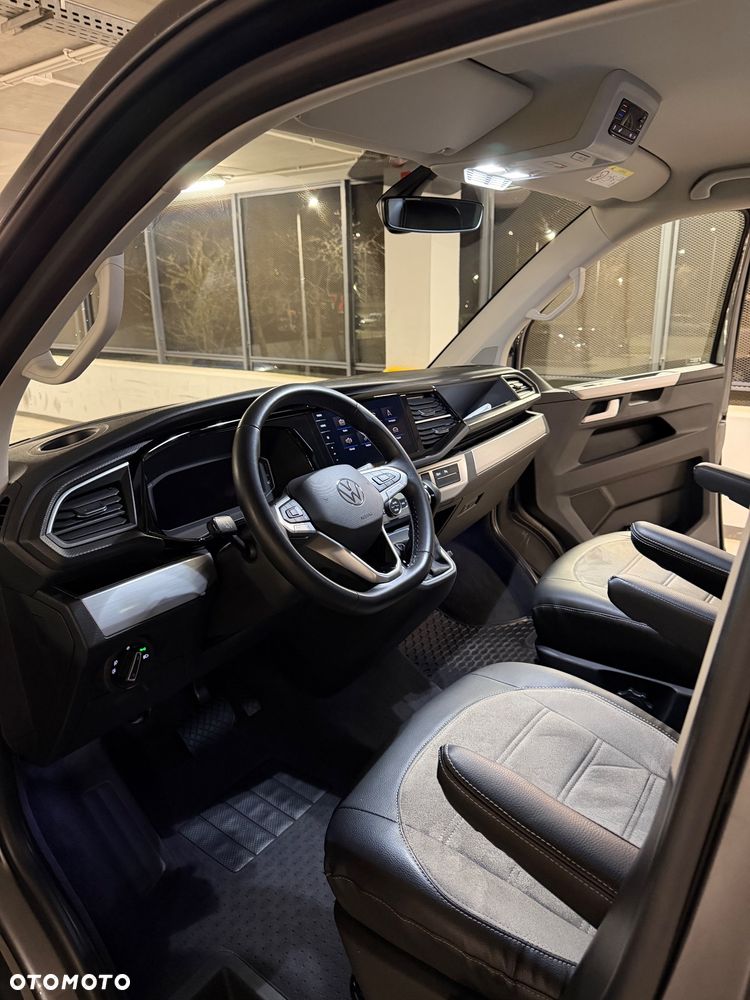 Volkswagen Multivan - 7