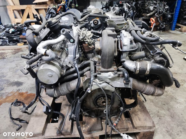 Silnik słupek blok 2.5 TDI AYM AUDI A6 C5