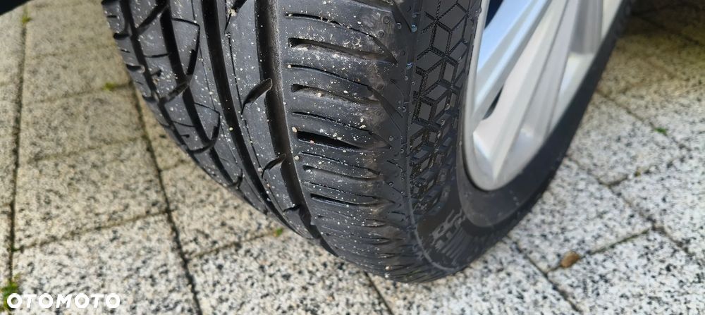 Ford B-MAX - 19