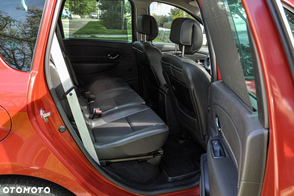Renault Scenic - 13