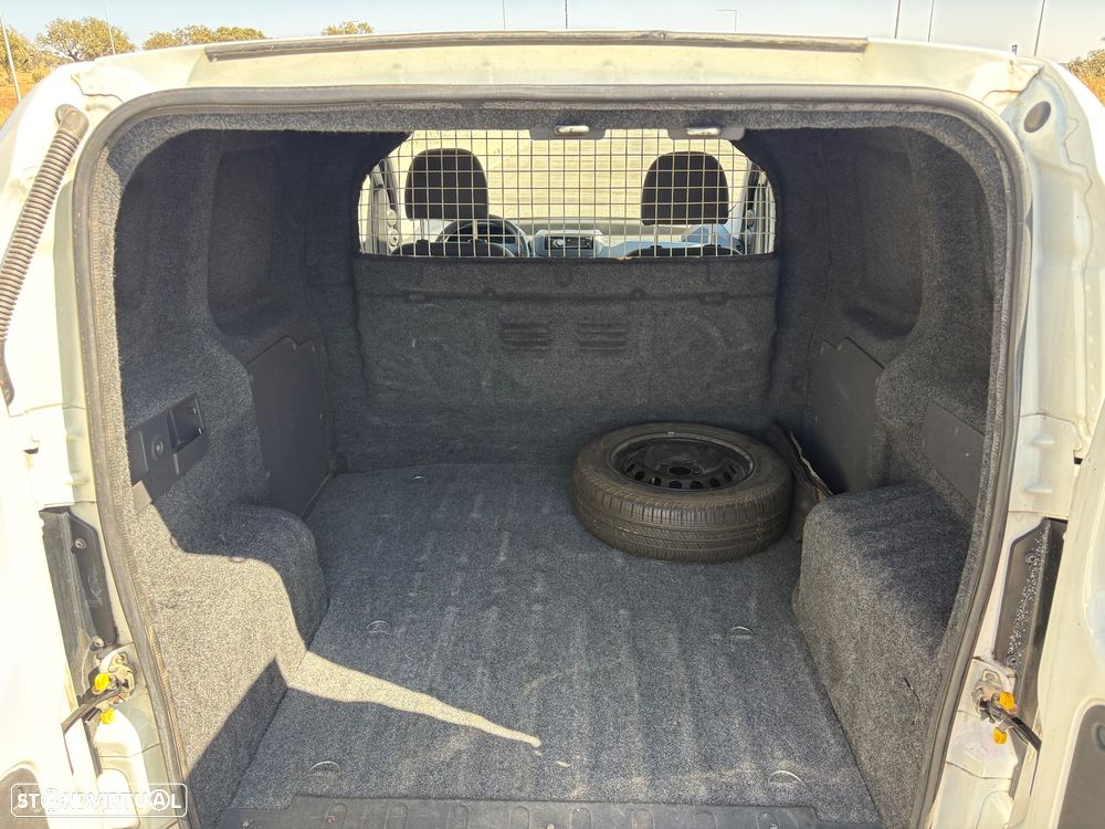 Peugeot Bipper 1.4 hdi - 13