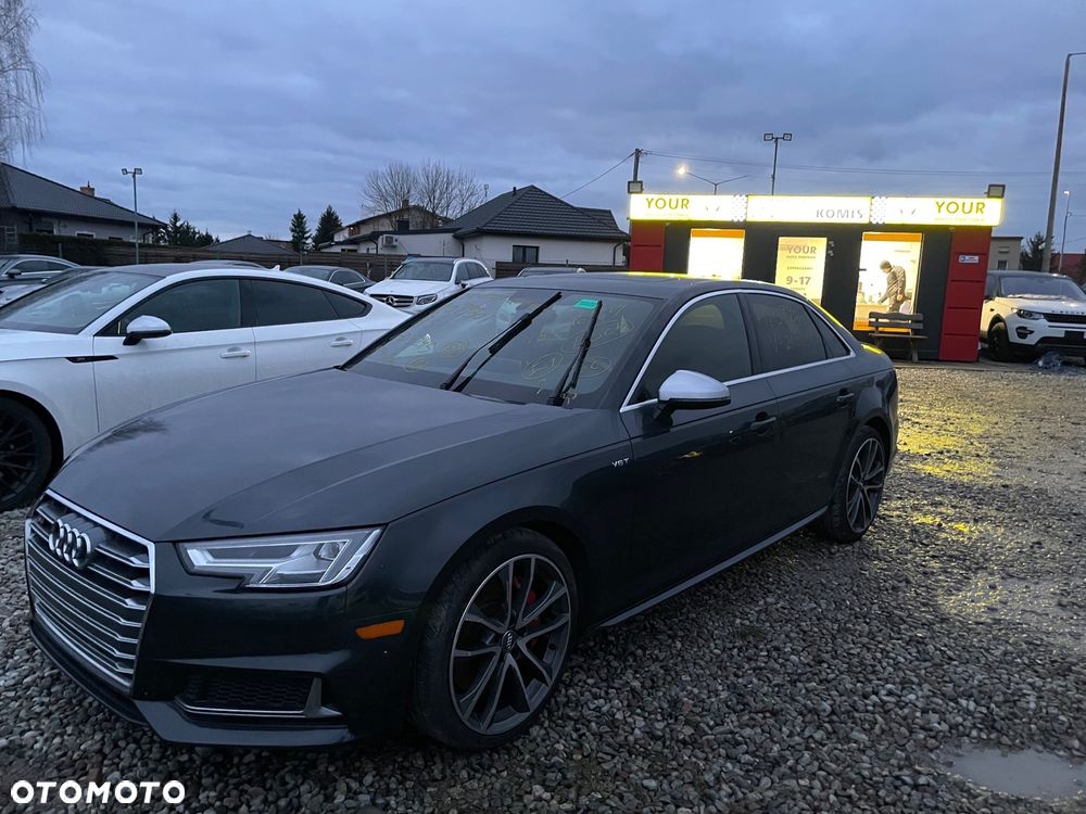 Audi S4 Limousine ver-3-0-tfsi-quattro-tiptronic - 32