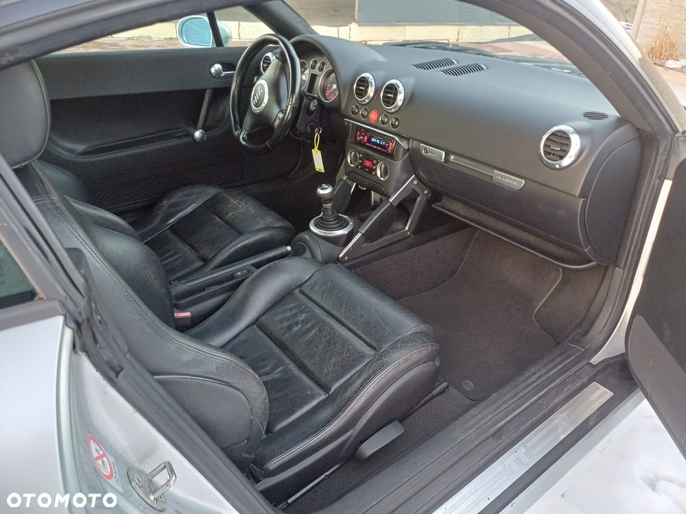 Audi TT Coupé 1.8 T quattro - 6