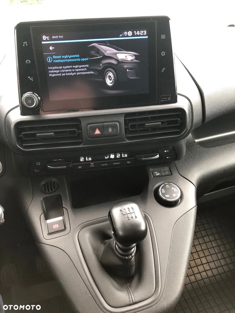 Peugeot Partner - 13