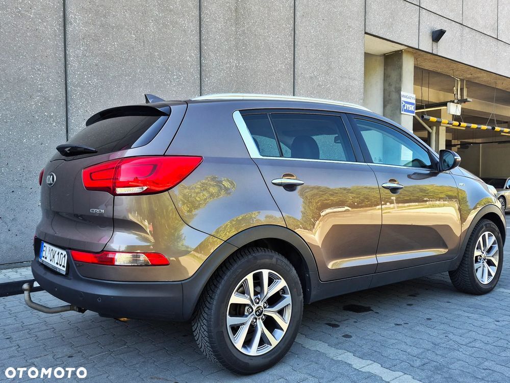 Kia Sportage 2.0 CRDI L AWD - 4