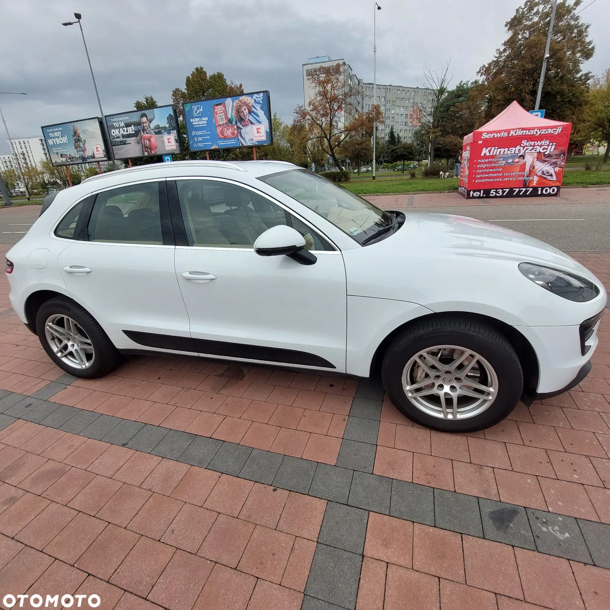 Porsche Macan S - 17