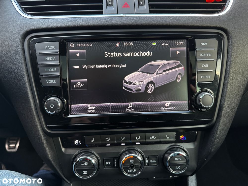 Skoda Octavia 2.0 TDI RS - 37