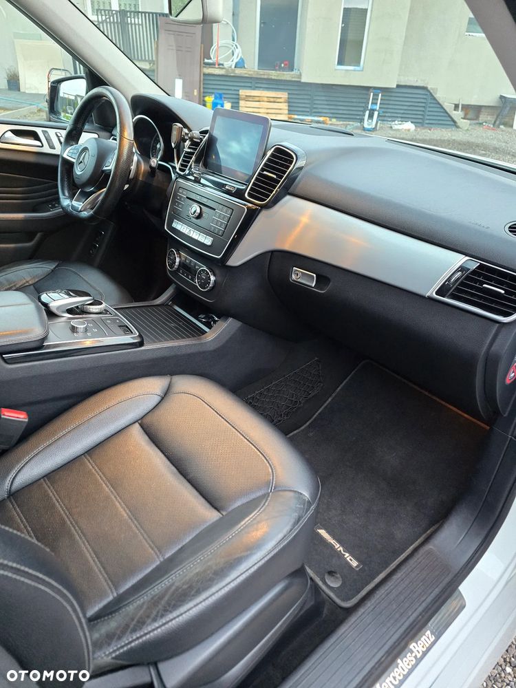 Mercedes-Benz GLE 250 d 4-Matic - 13