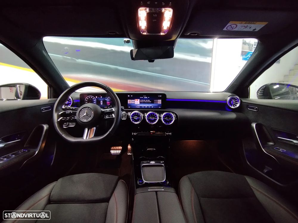 Mercedes-Benz A 200 AMG Line Aut. - 13