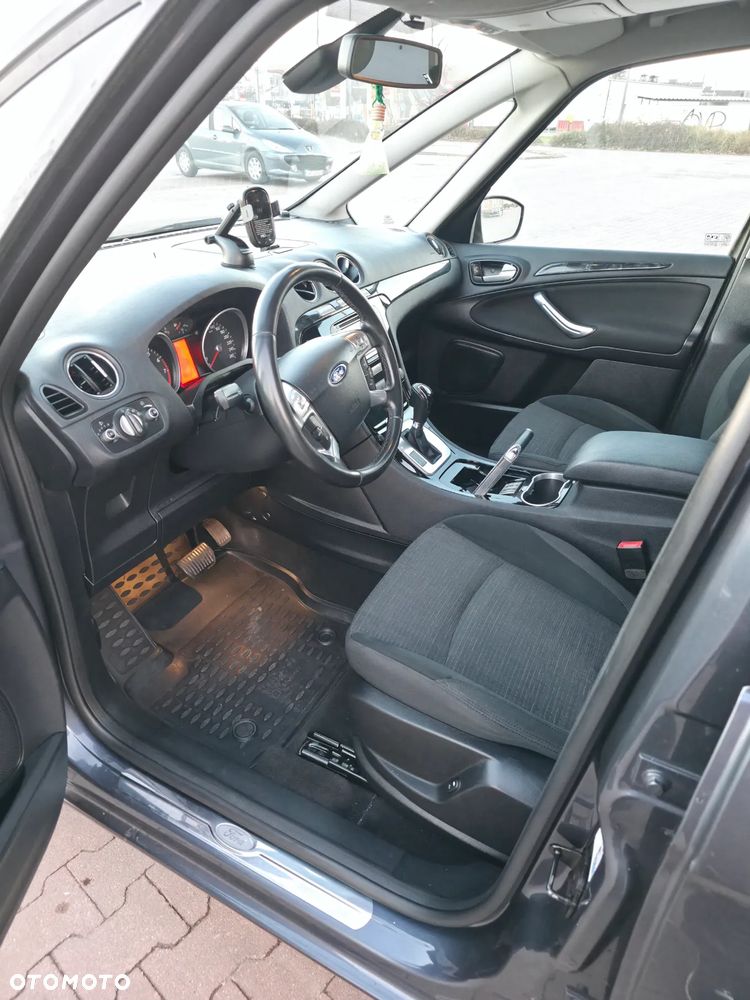 Ford Galaxy 2.0 EcoBoost Titanium - 8