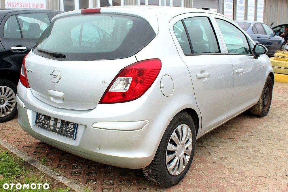 Opel Corsa D 2008 1.2i Z12XEP HB5D (MASKA, ZDERZAK, LAMPA, BŁOTNIK, DRZWI, SZYBA, FOTEL) - 6