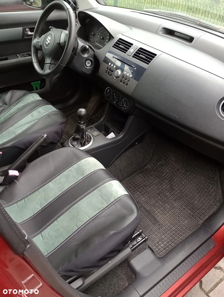 Suzuki Swift 1.3 Club - 7