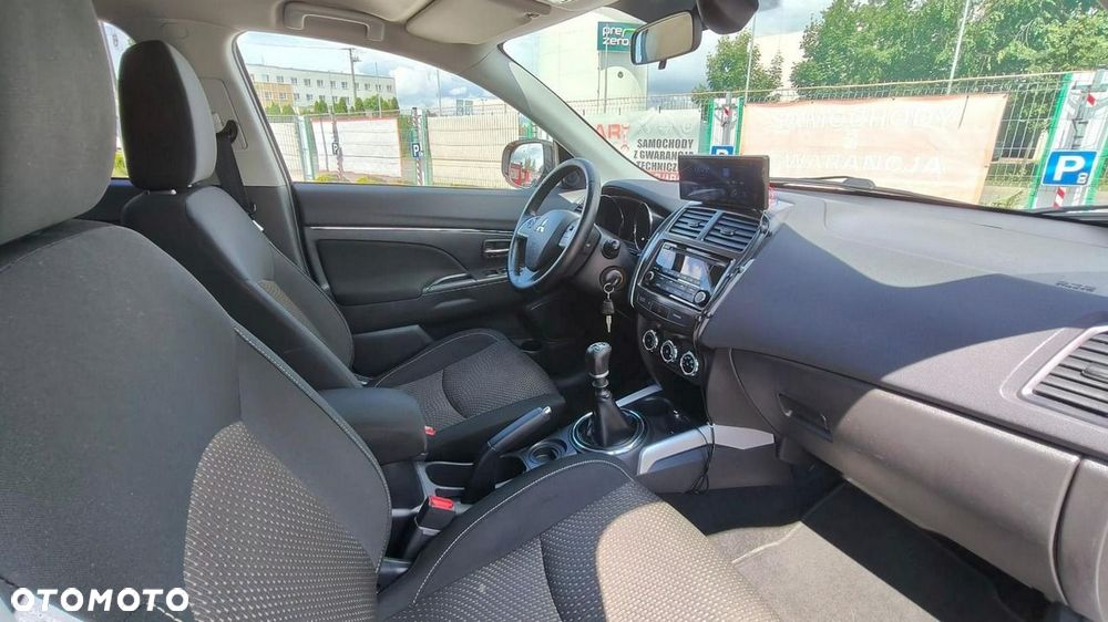 Mitsubishi ASX - 14