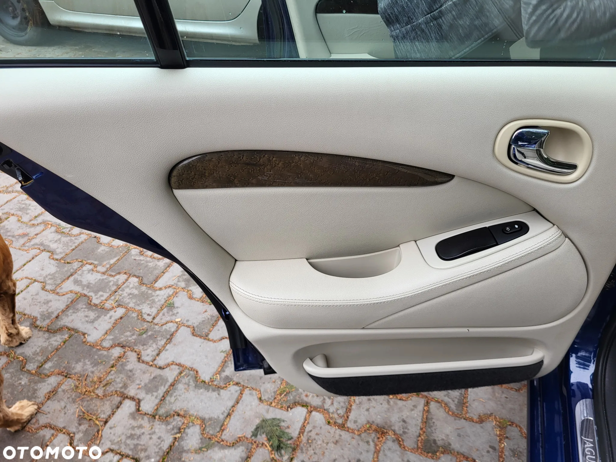 Jaguar S-Type - 10