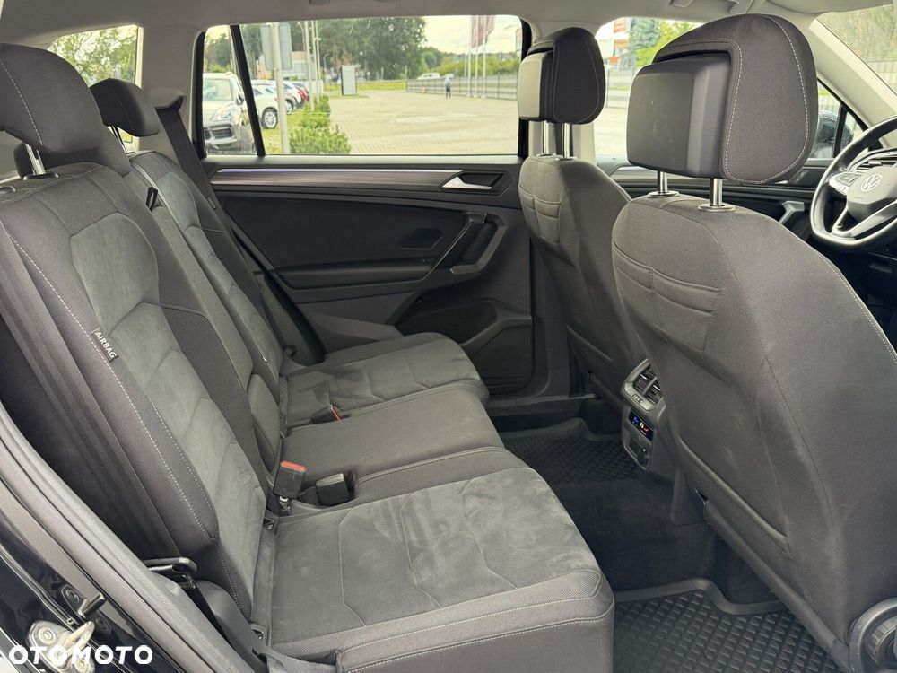 Volkswagen Tiguan Allspace 2.0 TDI 4Mot Elegance DSG - 18