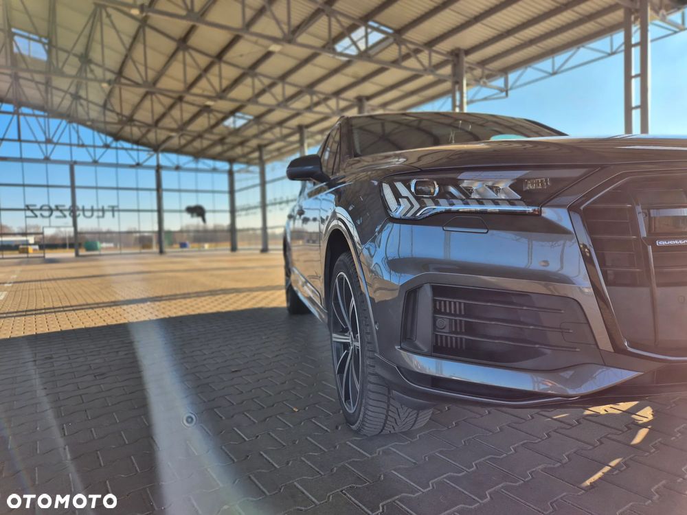 Audi Q7 55 TFSI quattro tiptronic - 14