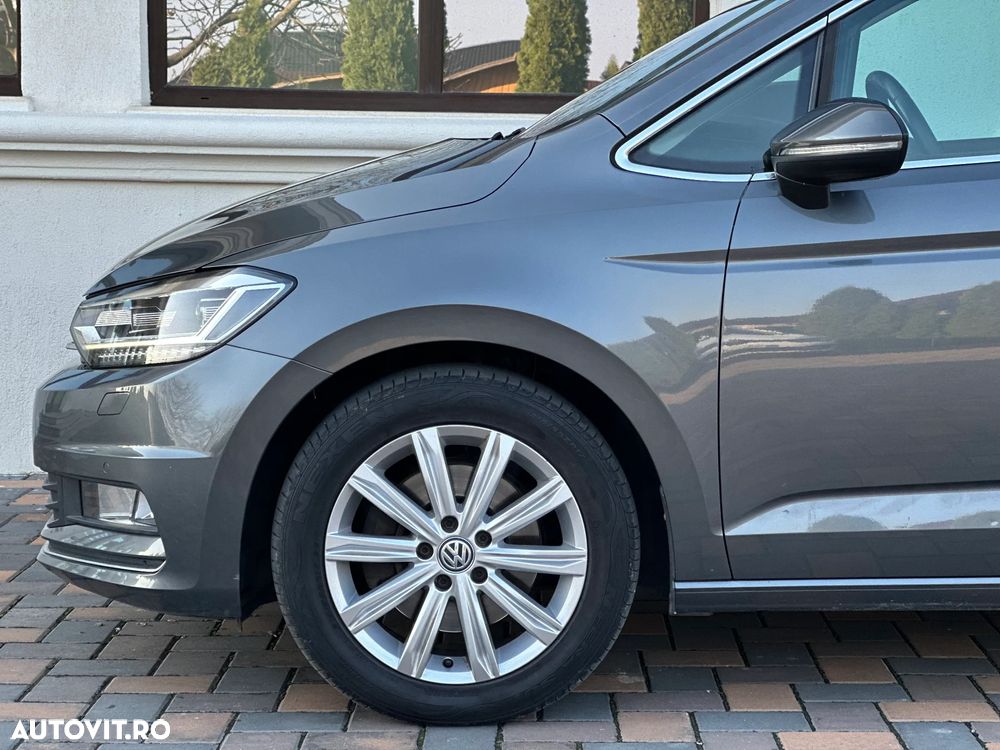 Volkswagen Touran 2.0 TDI SCR (BlueMotion Technology) Highline - 13