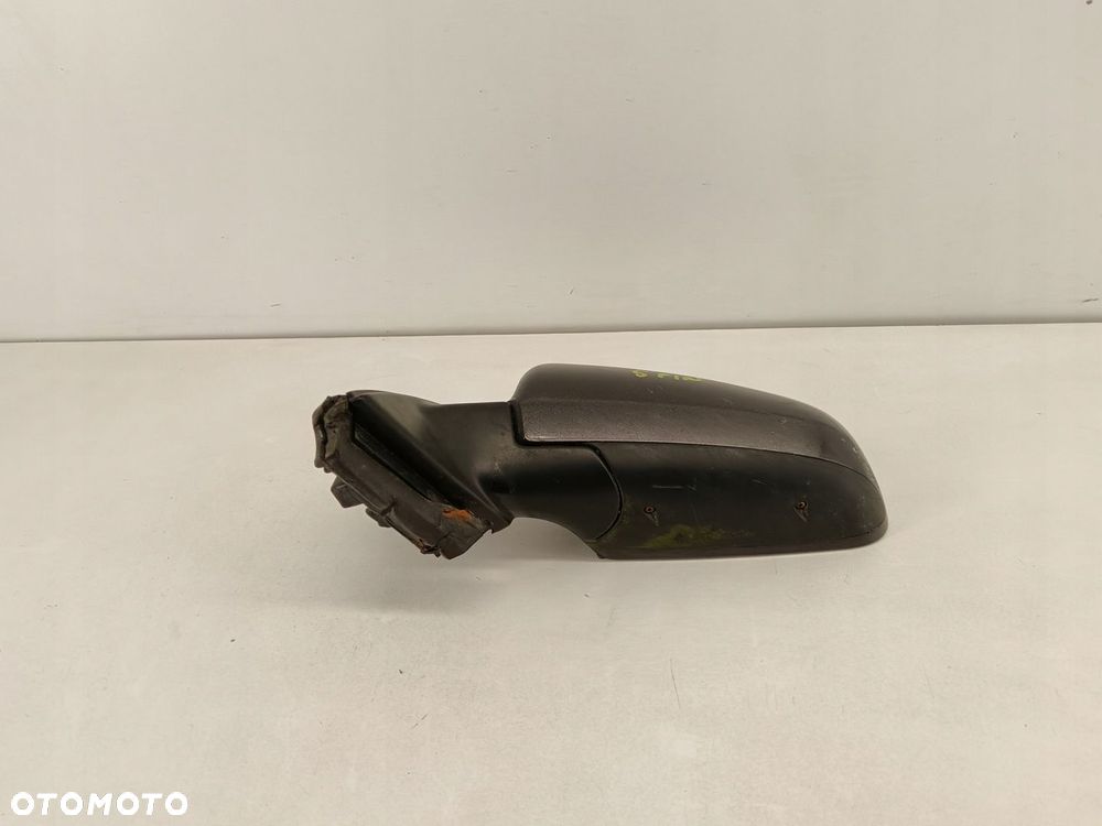 LUSTERKO LEWE PRZEDNIE AUDI A4 B7 5 PIN - 2