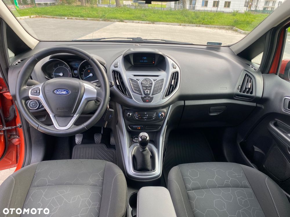 Ford B-MAX - 17