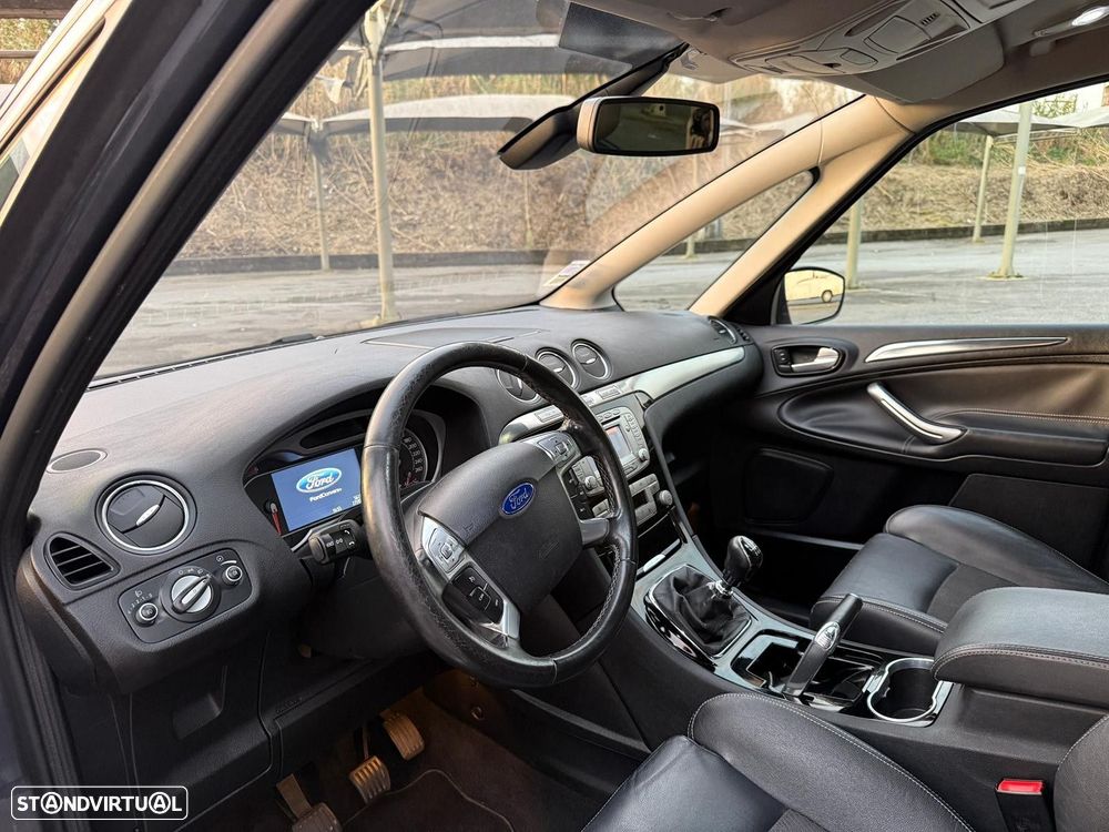 Ford S-Max 2.0 TDCi Trend 7L - 17