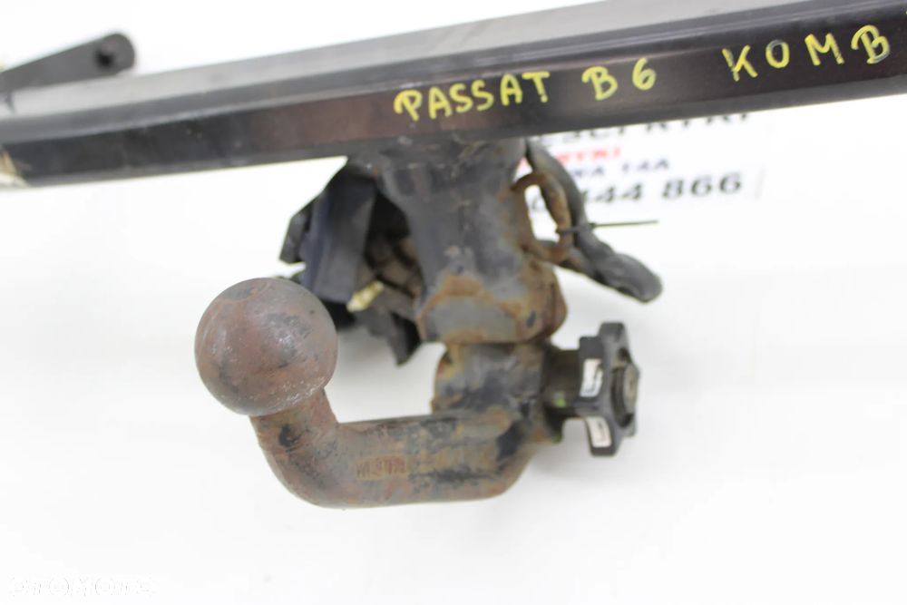 VW Passat B6 Kombi Hak Holowniczy - 4