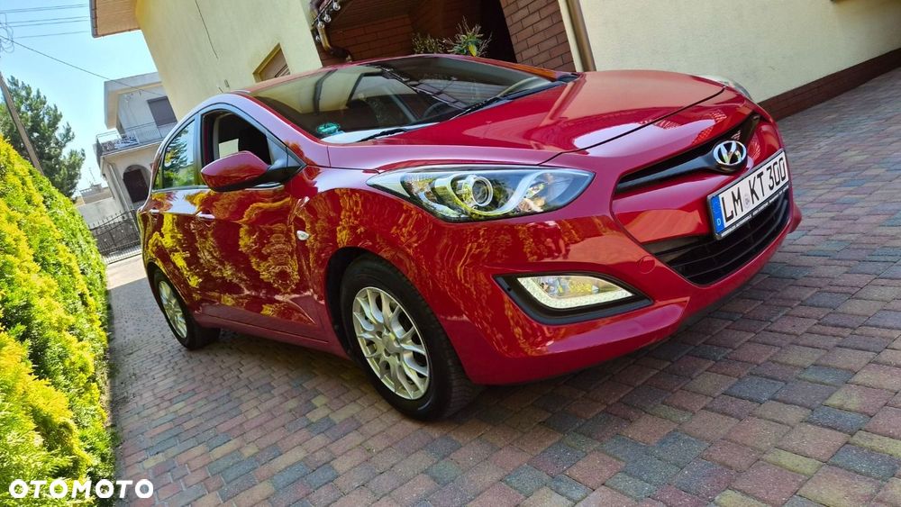 Hyundai i30 1.4 Classic + - 10