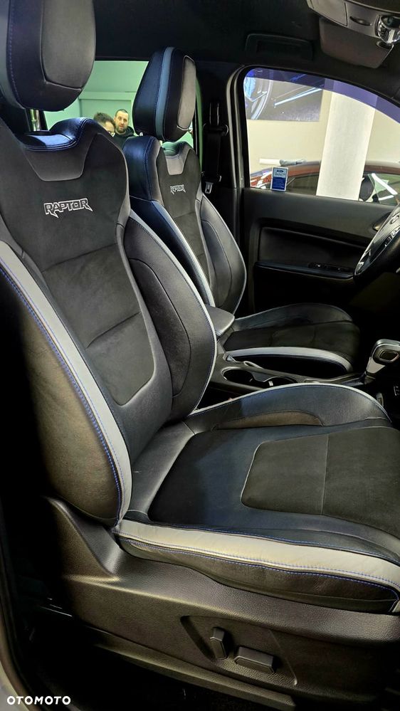 Ford Ranger Raptor - 12