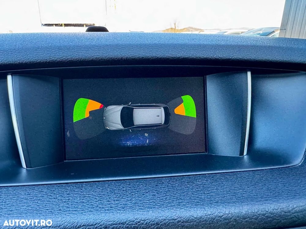 BMW X1 xDrive20d Aut. Sport Line - 27