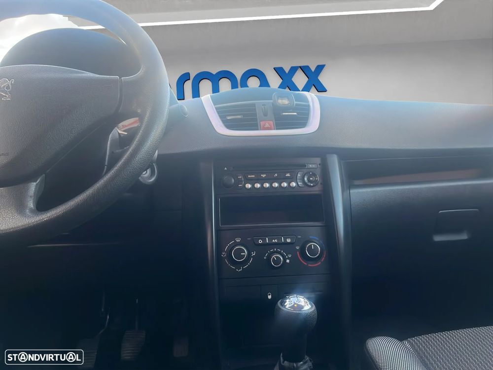 Peugeot 207 SW 1.4 Sport - 13