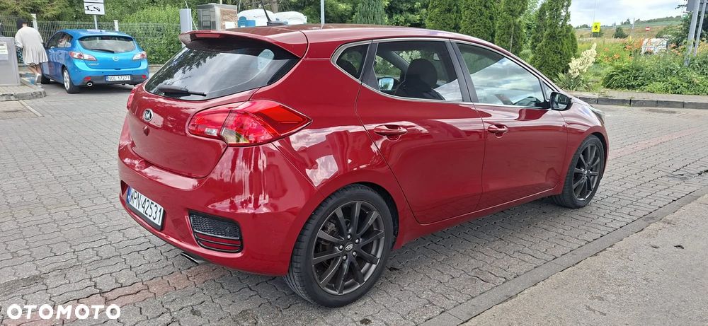 Kia Ceed 1.6 GDI L - 6