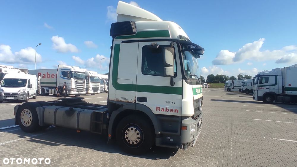 Mercedes-Benz Actros - 1