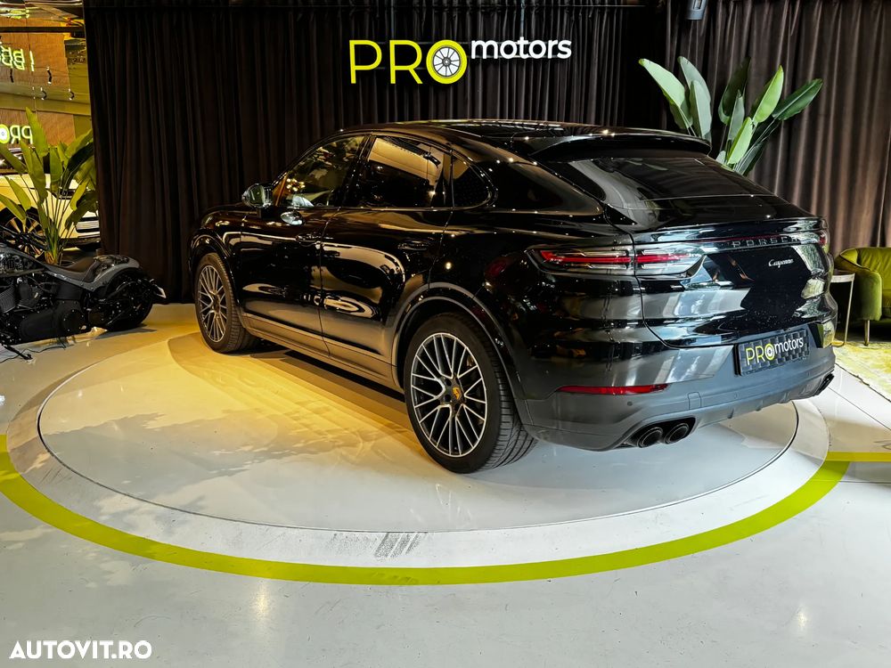 Porsche Cayenne Coupe - 6
