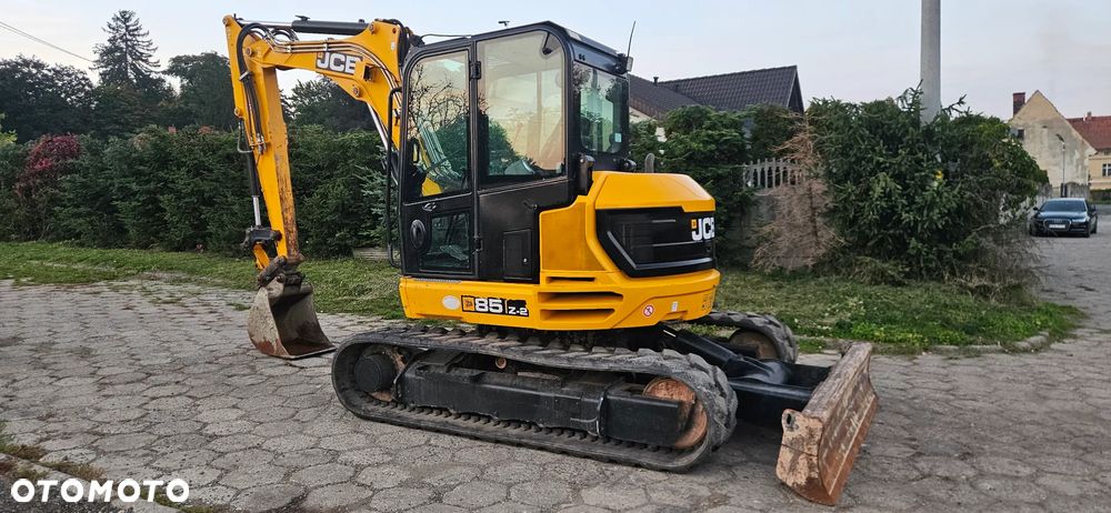 JCB 85Z-2 - 4