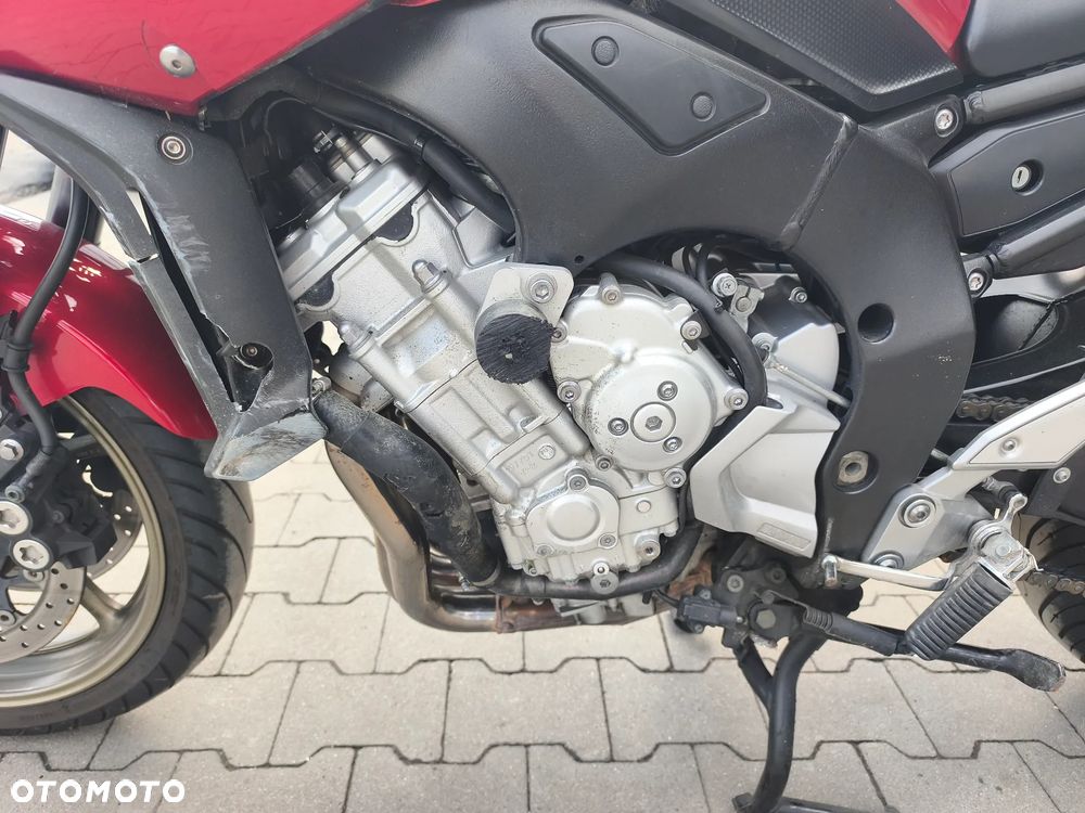Yamaha FZ - 10