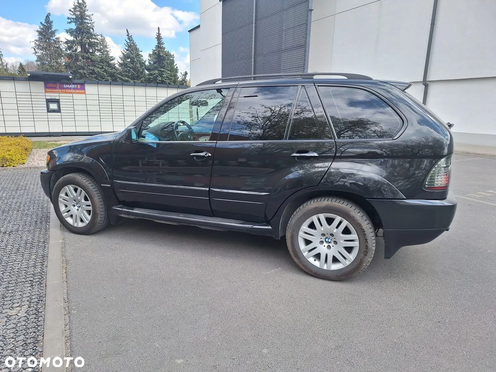 BMW X5 4.4i - 11