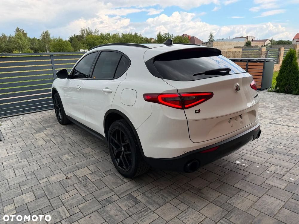 Alfa Romeo Stelvio 2.0 Turbo TI Q4 - 7