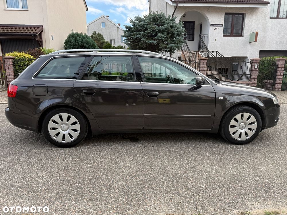 Audi A4 Avant - 8