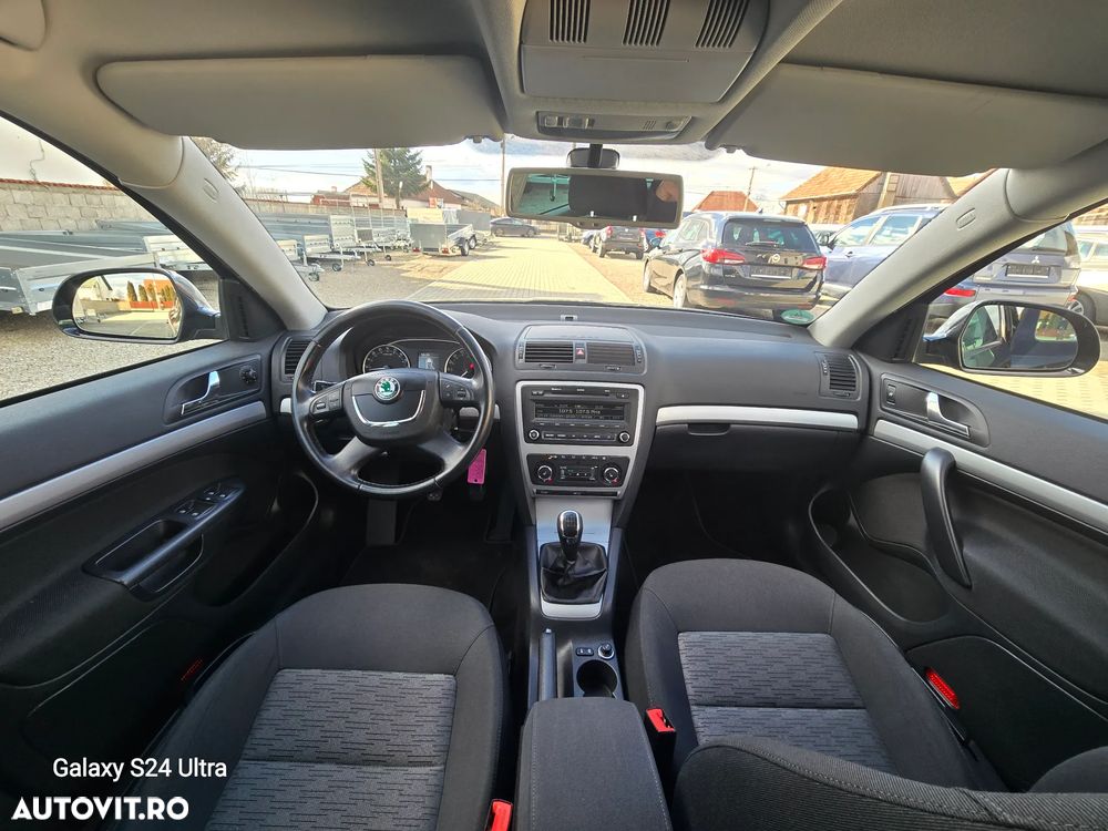 Skoda Octavia 2.0 TDI DPF Ambition - 12