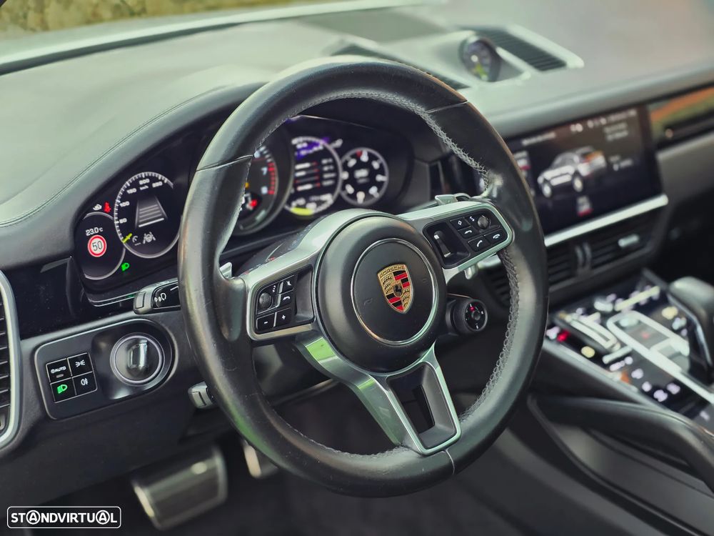 Porsche Cayenne Coupé E-Hybrid Tiptronic S Platinum Edition - 9