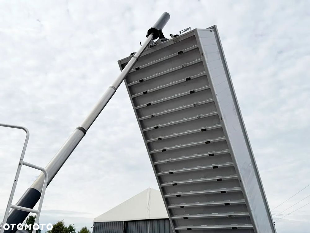 Langendorf SKA 24/31 - WAGA 5000 kg / PODNOSZONA OŚ / ALUMINIOWE FELGI / ORYGINALNY LAKIER / BARDZO DOBRY STAN - 31