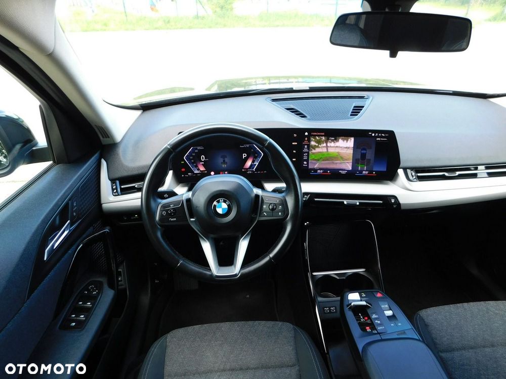 BMW X1 sDrive18d Business Edition - 9