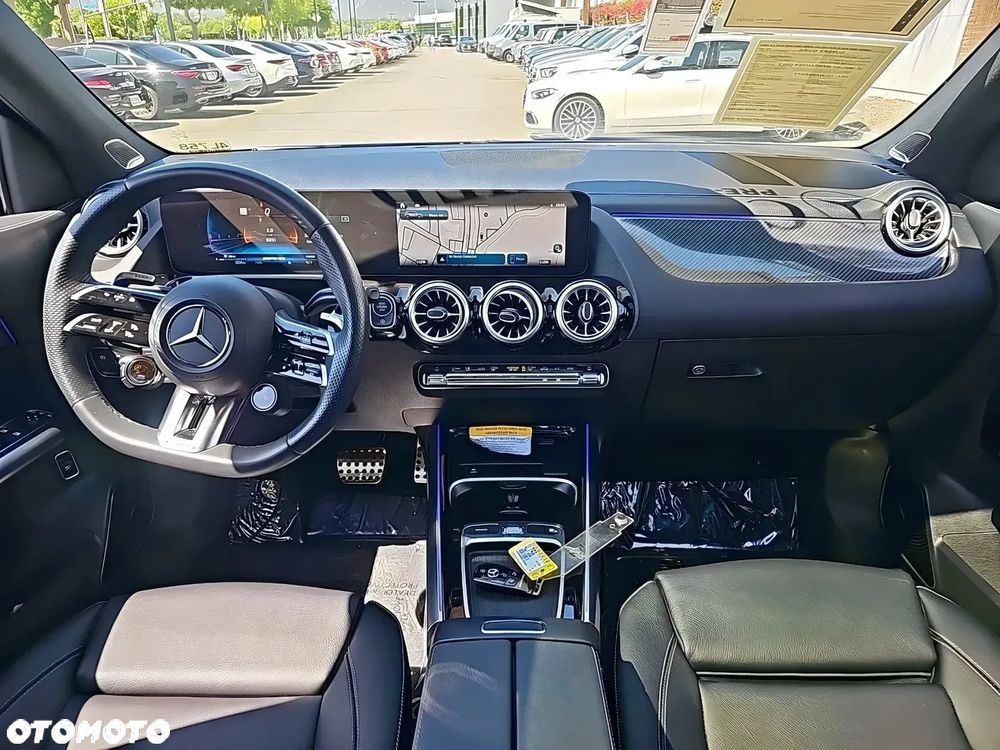 Mercedes-Benz GLA AMG 35 4-Matic - 9