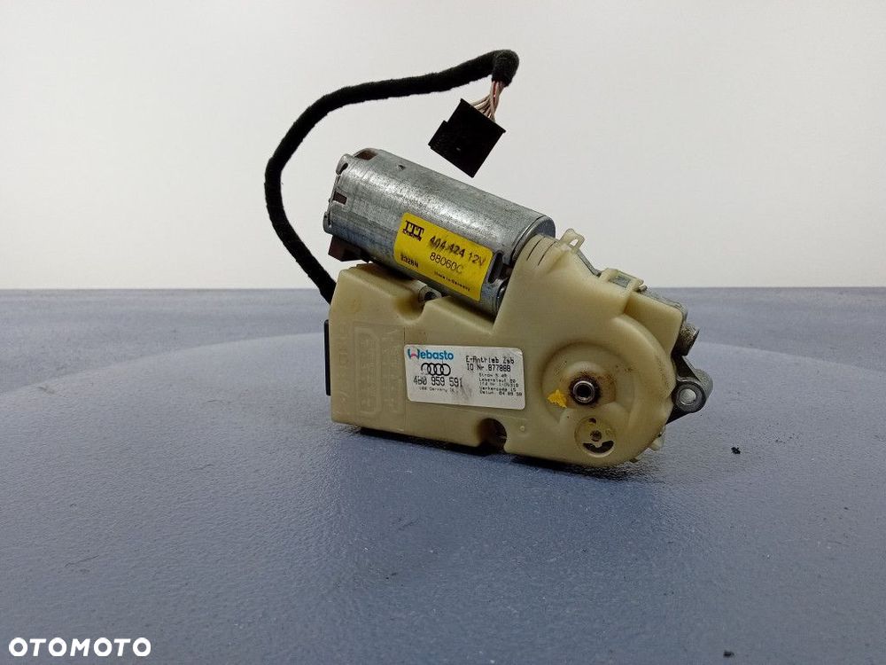 AUDI A6 C5 A4 B6 SILNICZEK SZYBERDACHU 4B0959591 - 1