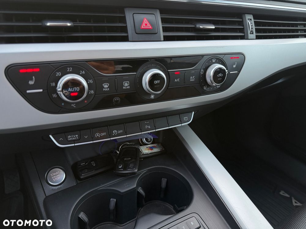 Audi A4 Avant 2.0 TDI S tronic - 21