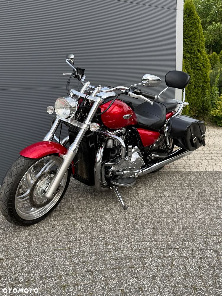 Triumph Thunderbird - 17