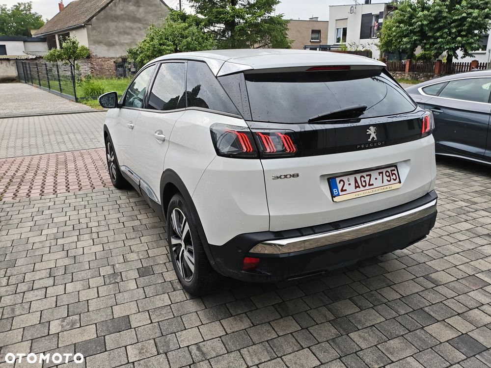 Peugeot 3008 PureTech 130 Stop & Start GPF Allure - 5