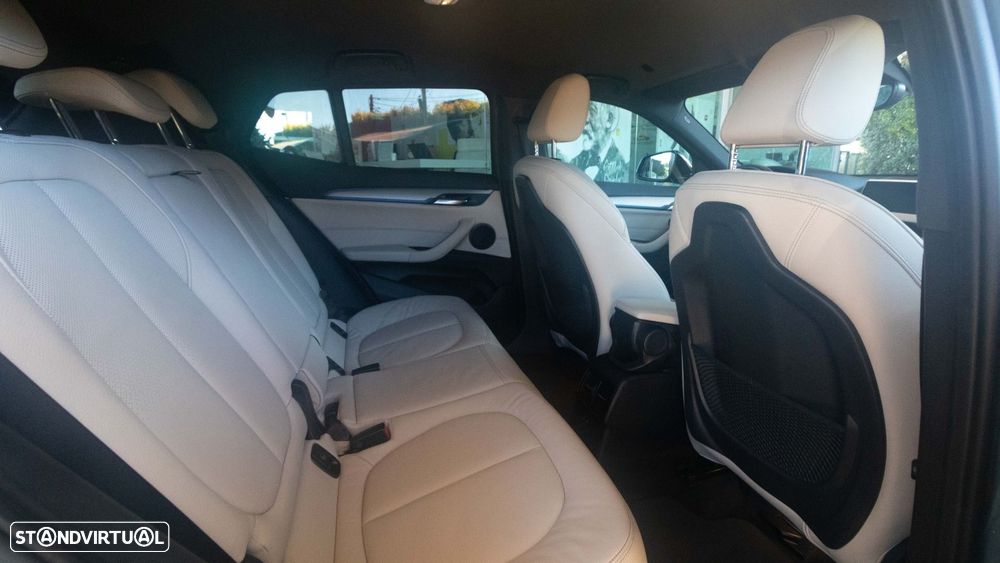 BMW X2 25 e xDrive Pack M - 12