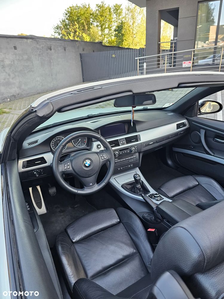 BMW Seria 3 320d - 14
